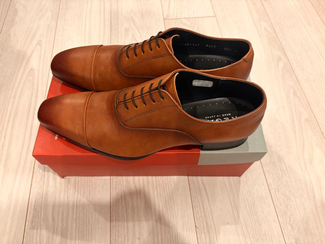 コ*昏様 [箱あり] REGAL ストレートチップ　ブラウン　ビジネス革靴　26 REGAL リーガル ストレートチップ 35HR BROWN ブラウン GORE-TEX