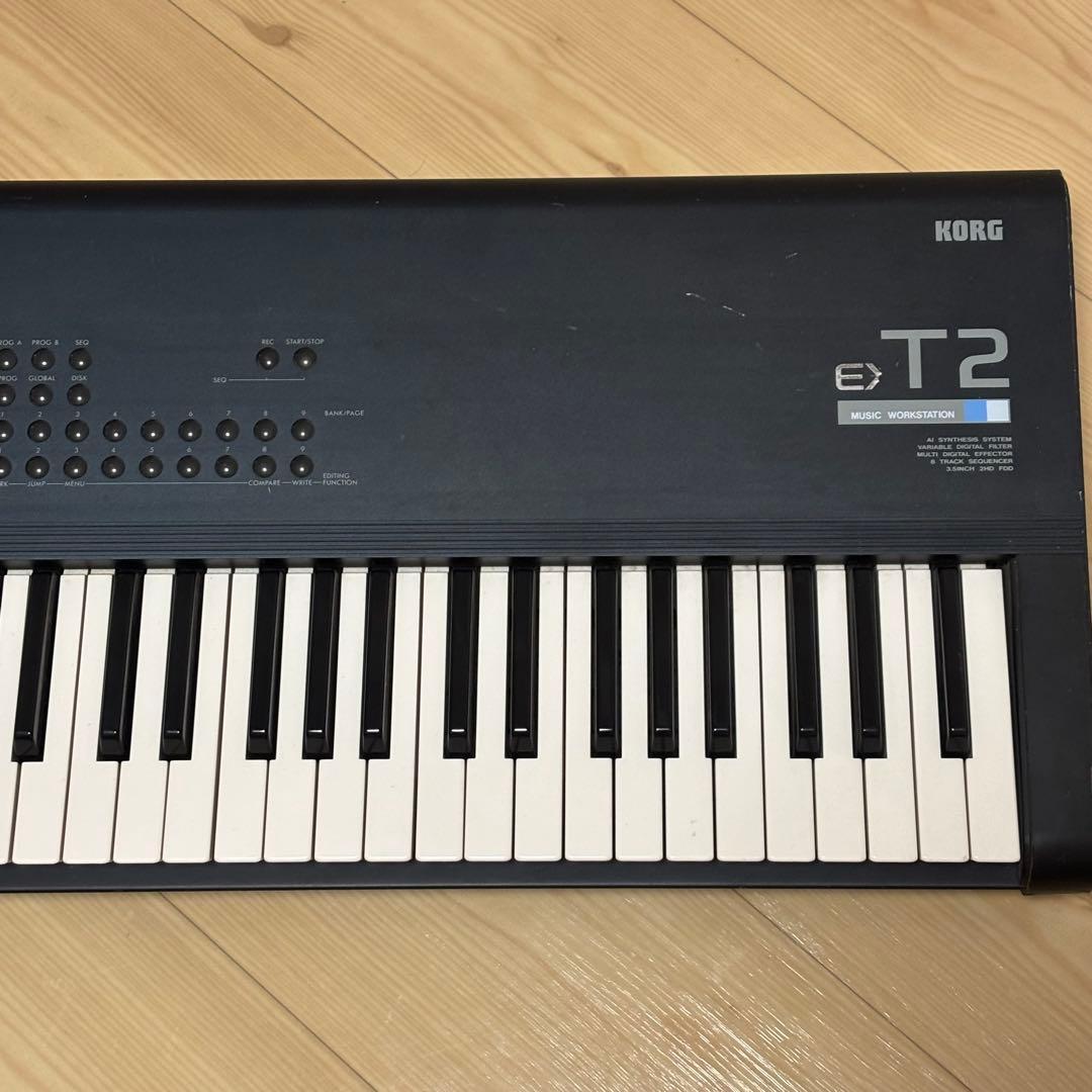 KORG T2 シンセサイザー 61鍵盤 コーグ - メルカリ