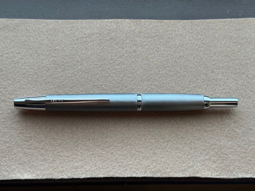 パイロットキャップレス・デシモ・限定・２０カラーズ 第２弾 グレー・F細字 楽天市場】【2020年限定万年筆】パイロット万年筆 キャップレス デシモ