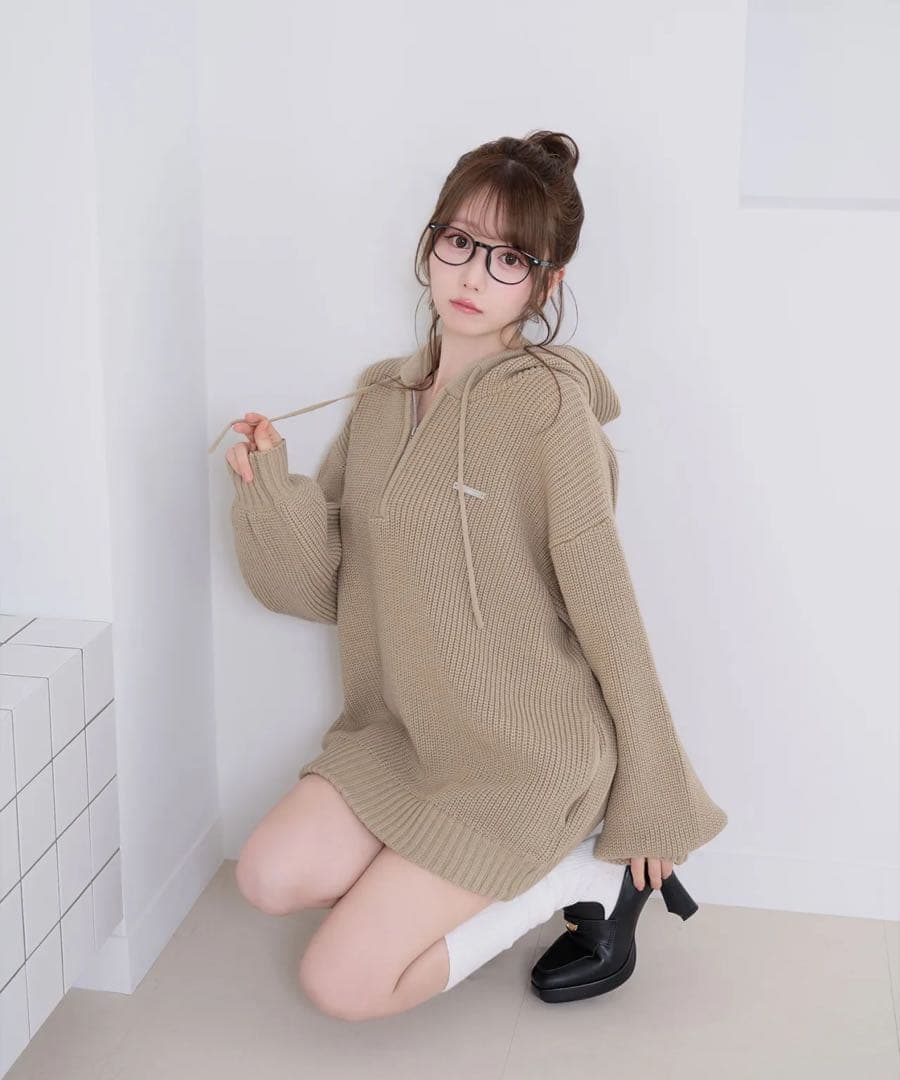 Rosé Muse ロゼミュOver sized half zip hoodie - メルカリ