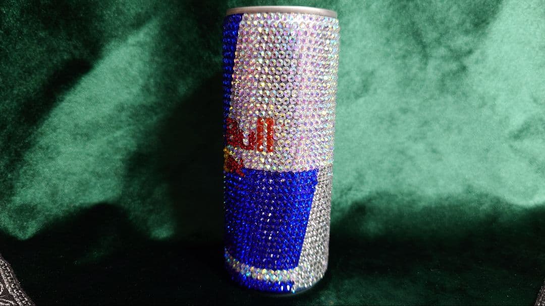 最終値下げ】ギラギラ レッドブル デコ缶 4本セット - メルカリ