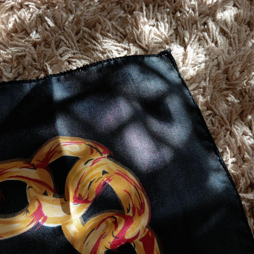 CHANEL ゴールドチェーンパターンスカーフ 大判スカーフ ヴィンテージ