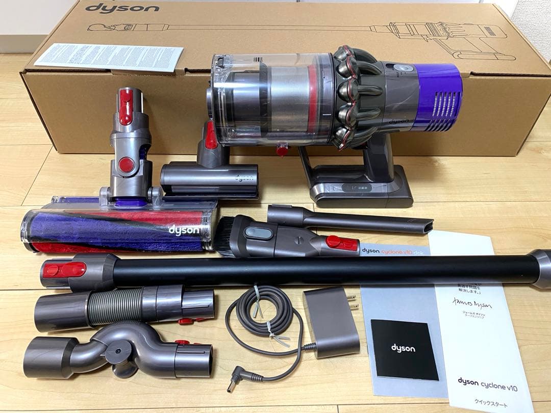 Dyson ダイソン cyclone v10 コードレス掃除機　【匿名発送】 Dyson（ダイソン） サイクロン スティック コードレス クリーナー