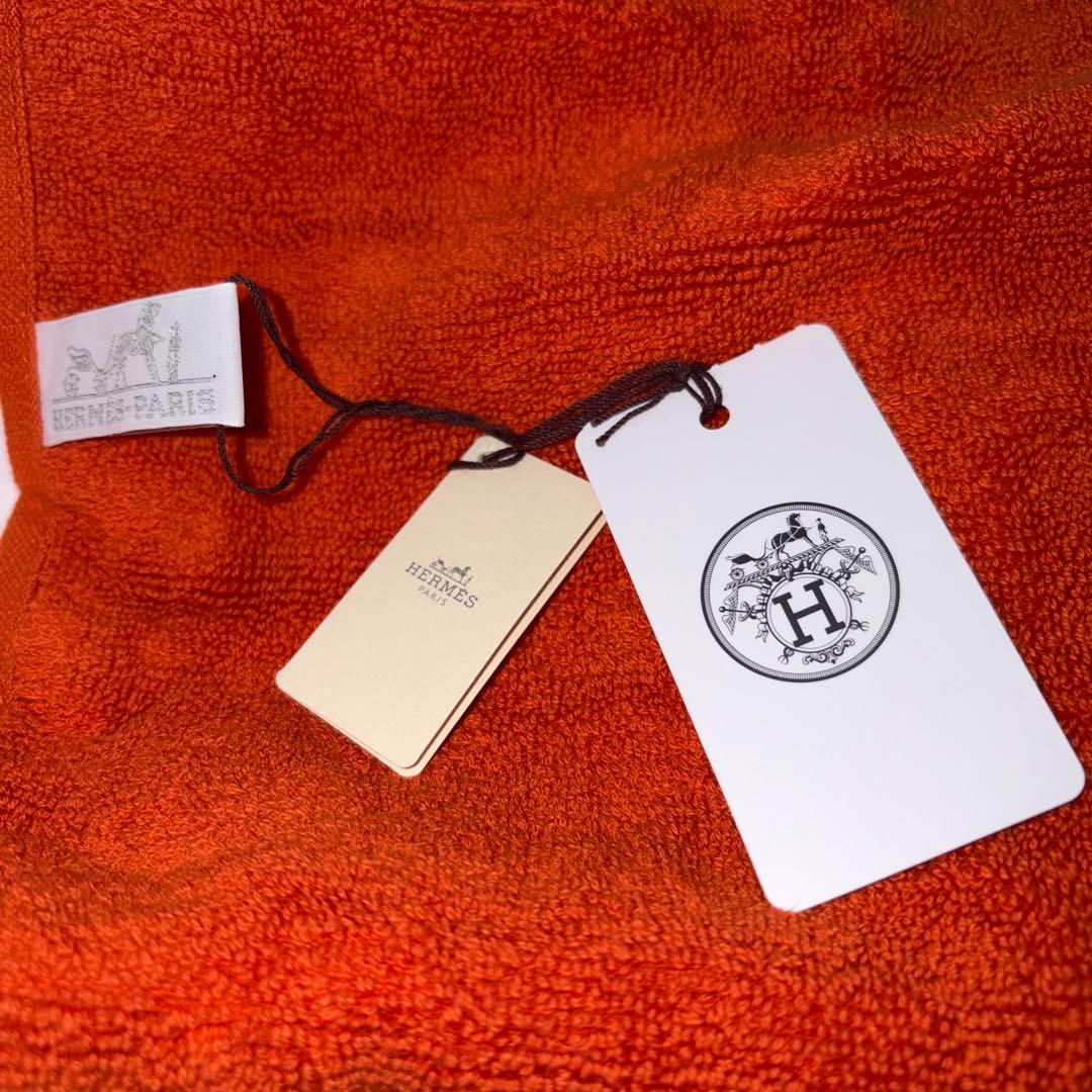 新品・未使用品】HERMES エルメス ハンドタオル・ハンカチ タグ付き