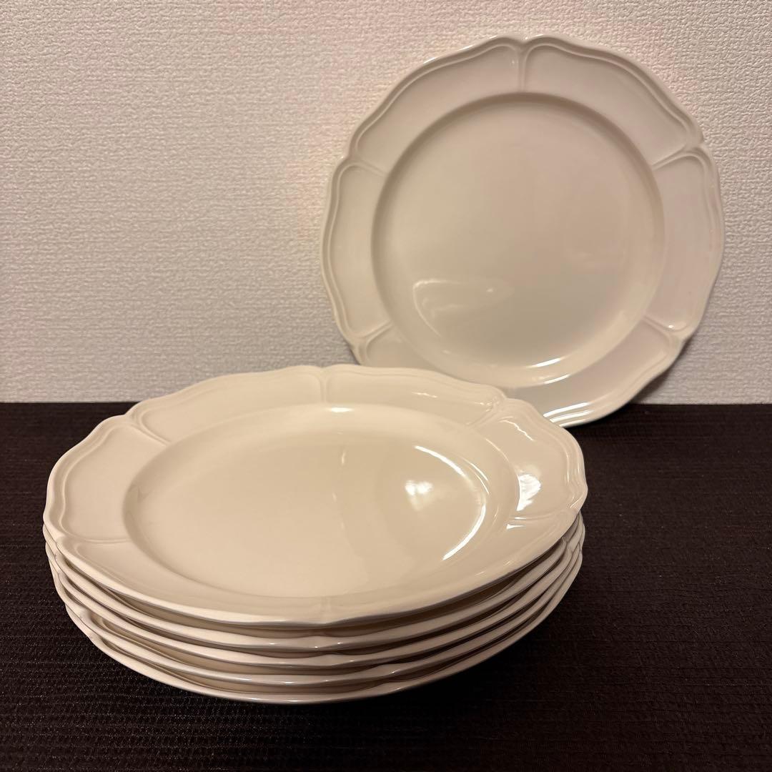 ウェッジウッド　クイーンズウェア　クイーンズプレイン　ディナープレート　26cm ウェッジウッド プレート | ウェッジウッドならグラスクラシック