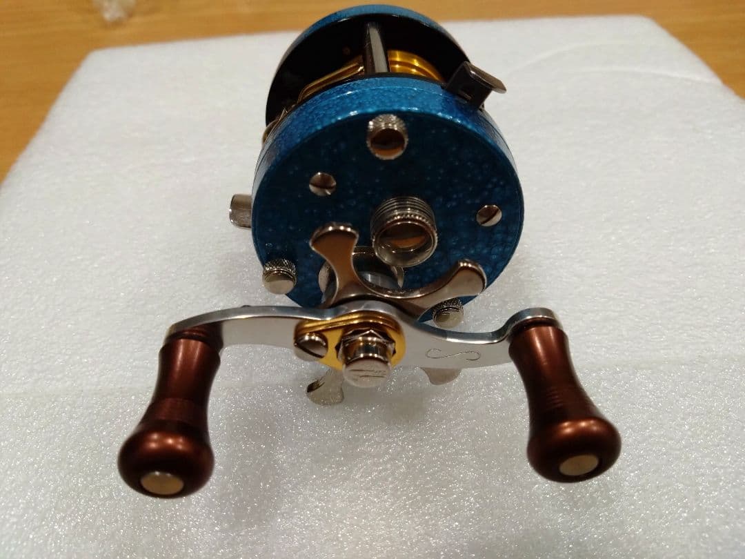 五十鈴421 BC421SSS-T2 ベイトリール - メルカリ