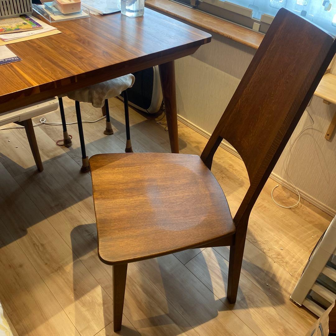 葉山家具　ダークブラウン木製シンプルチェア　直接の引き渡しを希望します。 こんにちは！ 葉山家具海老名店でございます。 新入荷いたしました