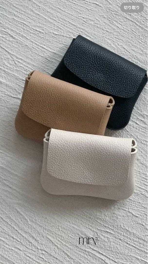 韓国miruveミニウォレットクリーム - メルカリ