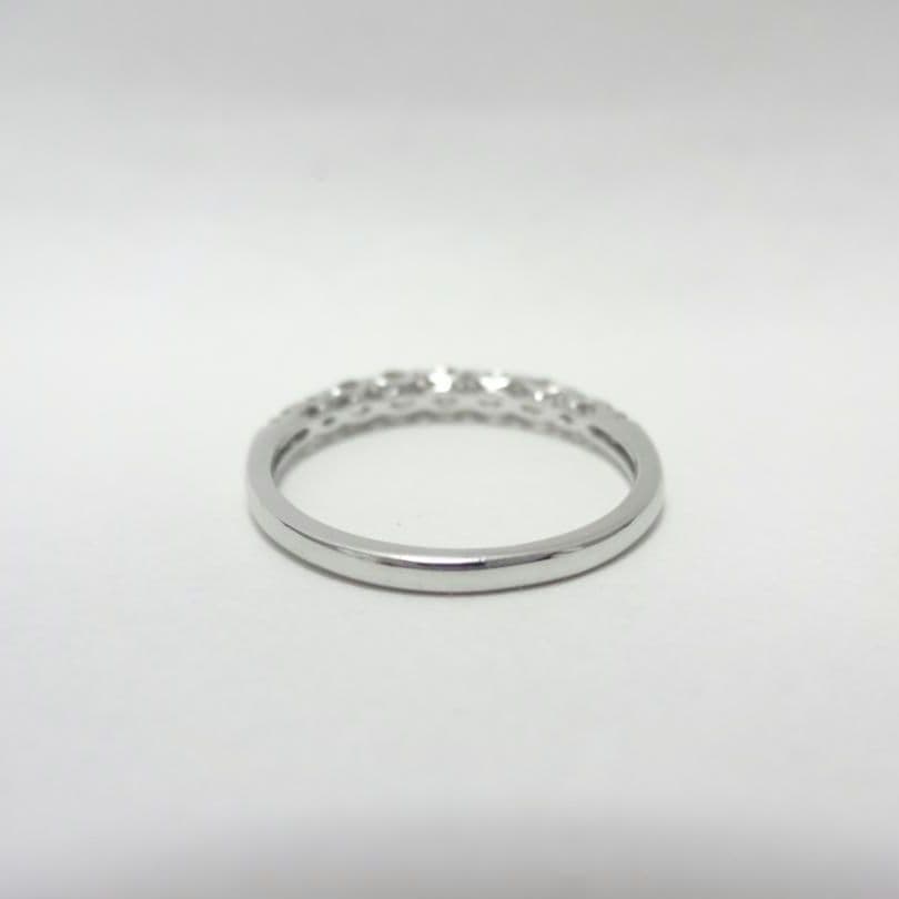 【美品】0.50ct　ダイヤモンド　ハーフエタニティ　リング　プラチナ