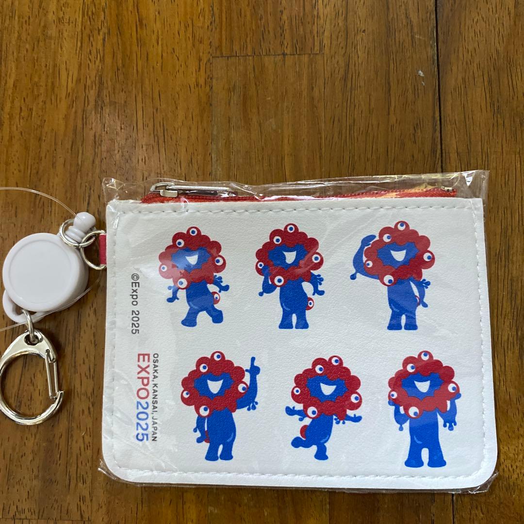 EXPO 2025 ミャクミャクパスケースリール付き - メルカリ