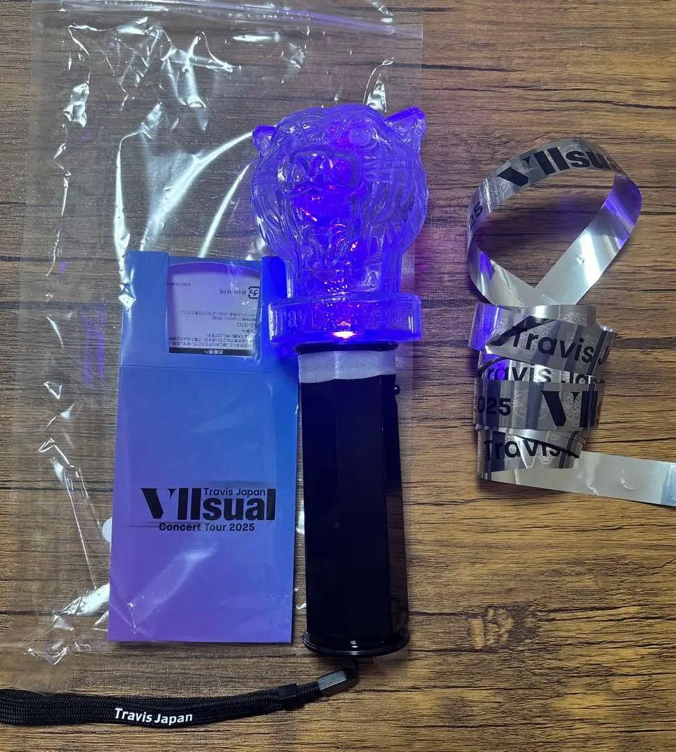 Travis Japan 2025 ペンライトと銀テのおまけ付き - メルカリ