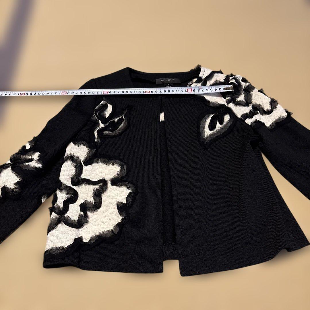 ST. JOHN ノーカラージャケット 黒/白刺繍 WHIPCORD CUTWORK SLEEVE-POCKET DRIZZLER JACKET(FREE SIZE Black