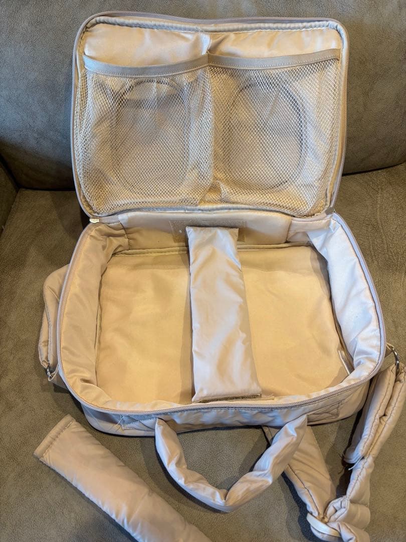 calin マザーズバッグ 【限定色 ラテ】 - メルカリ