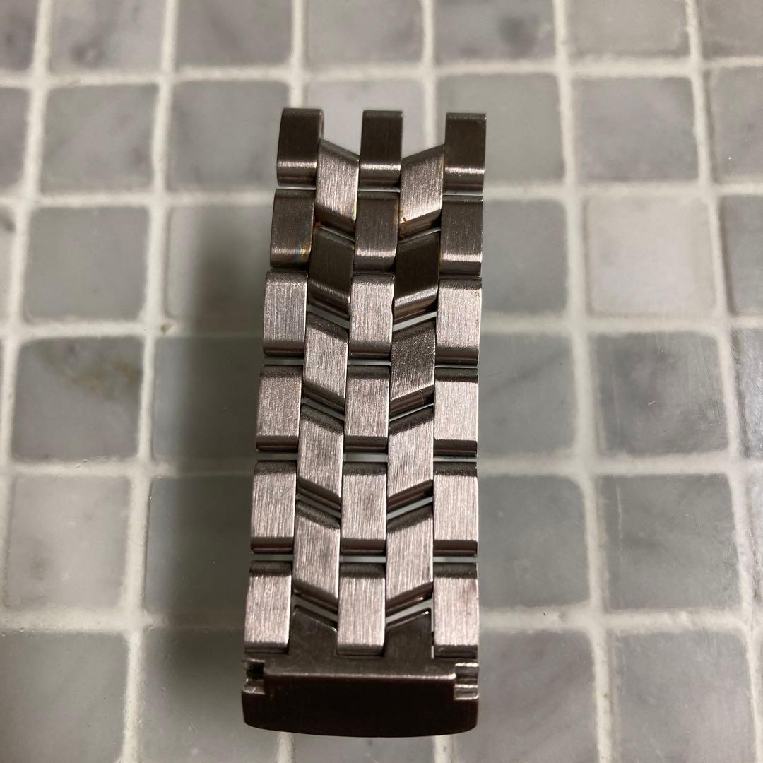 フランクミュラー 純正バンド 付け根部品片側（中古） - メルカリ