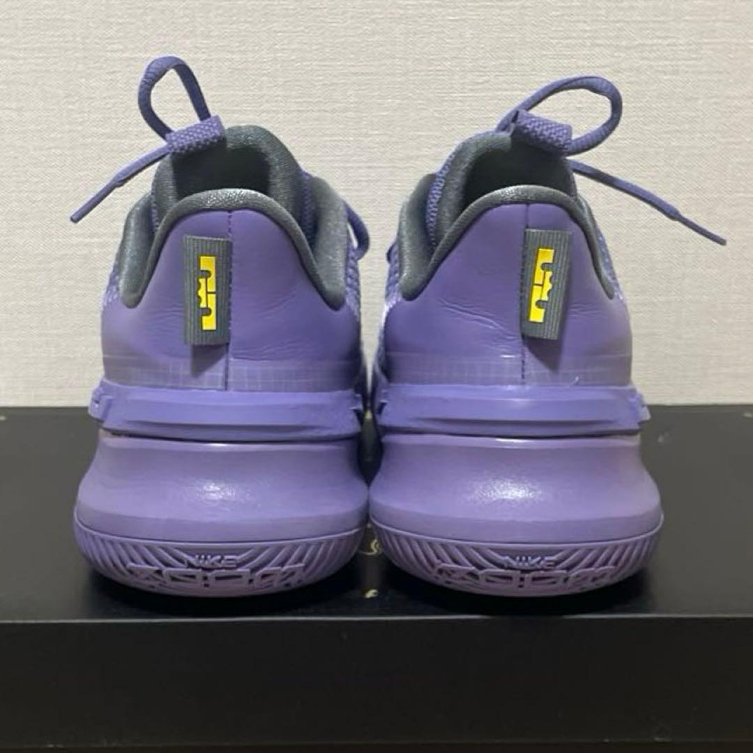 ZOOM AMBASSADOR 13【26.5cm】(US8.5)