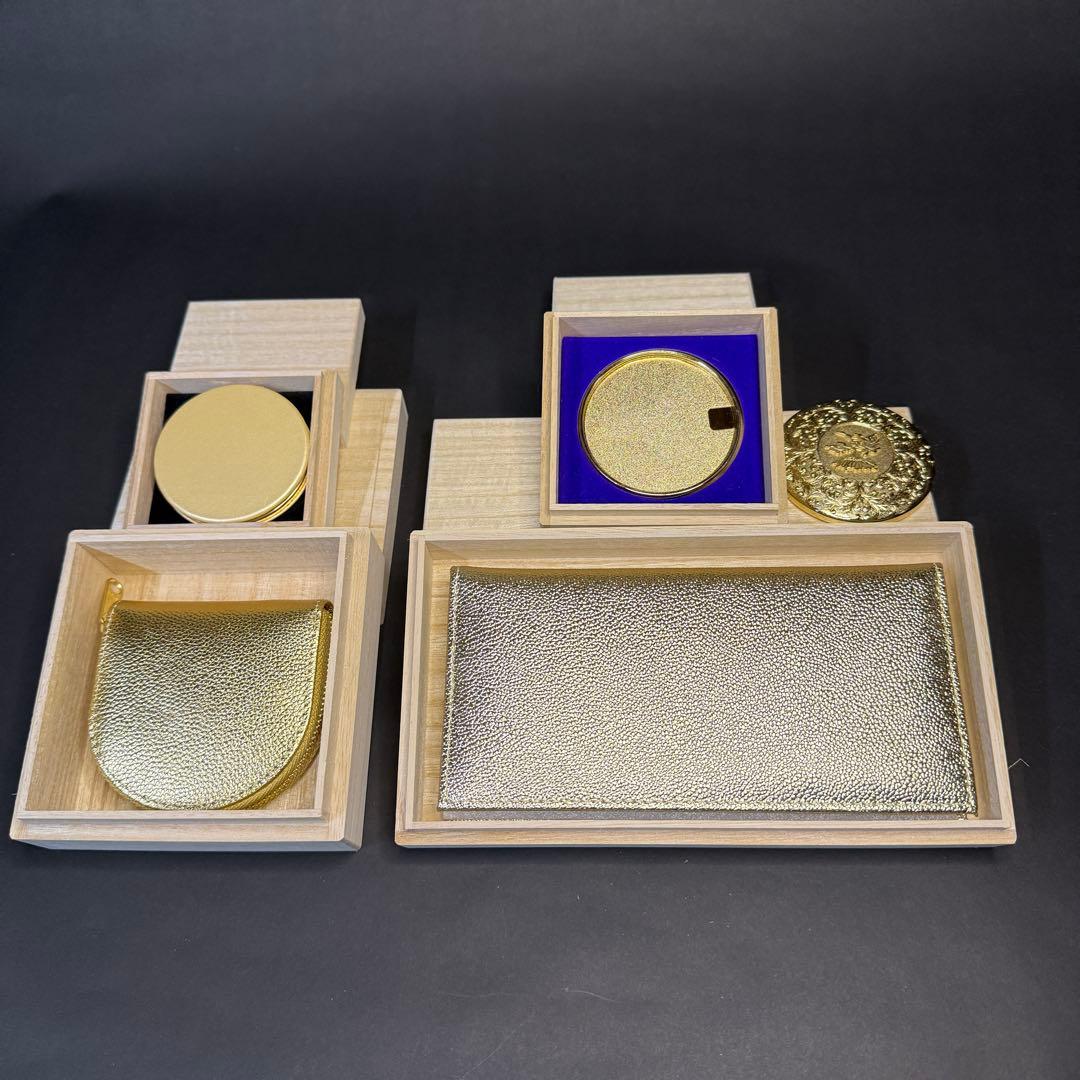 メ*モ様 超貴重！皇居 長財布 ゴールド 金 小銭入れ ミラー 小物入 4点