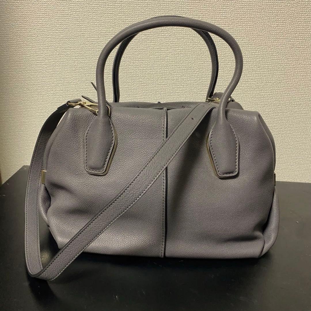 期間限定価格　美品TOD'S トッズ レザーバッグ　D Bow グレー TOD'S（トッズ） レザー バッグ マイクロ XBWAPAEL000QRI4L15
