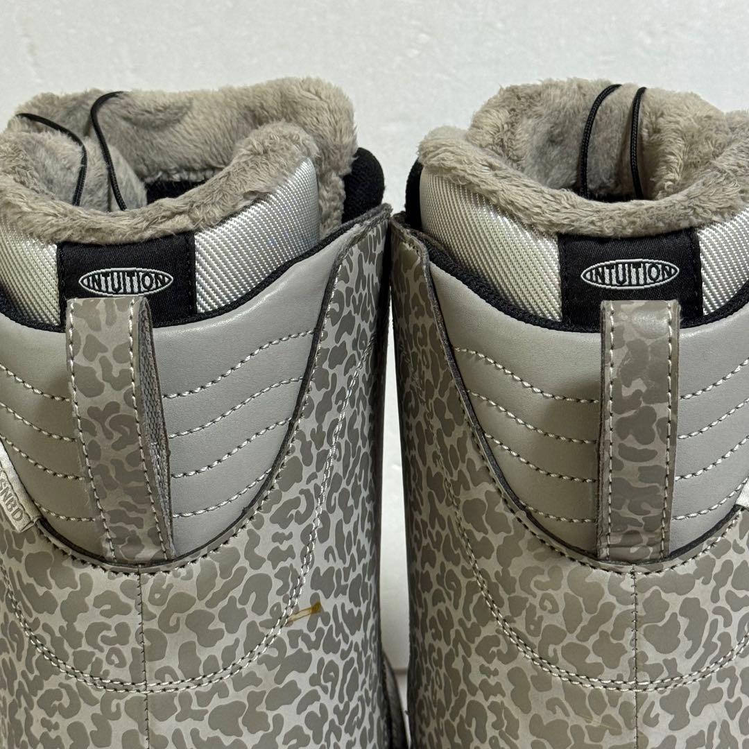 24.5cm K2 Havenスノーボードブーツ グレー迷彩初心者女性レディース