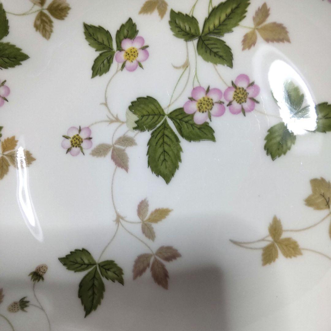 セール ウェッジウッド ワイルドストロベリー ウィンザートレイ - メルカリ