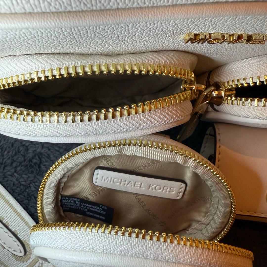 ☆かことの心様専用 美品 MICHEAL KORS クロスボディバッグ 付属品
