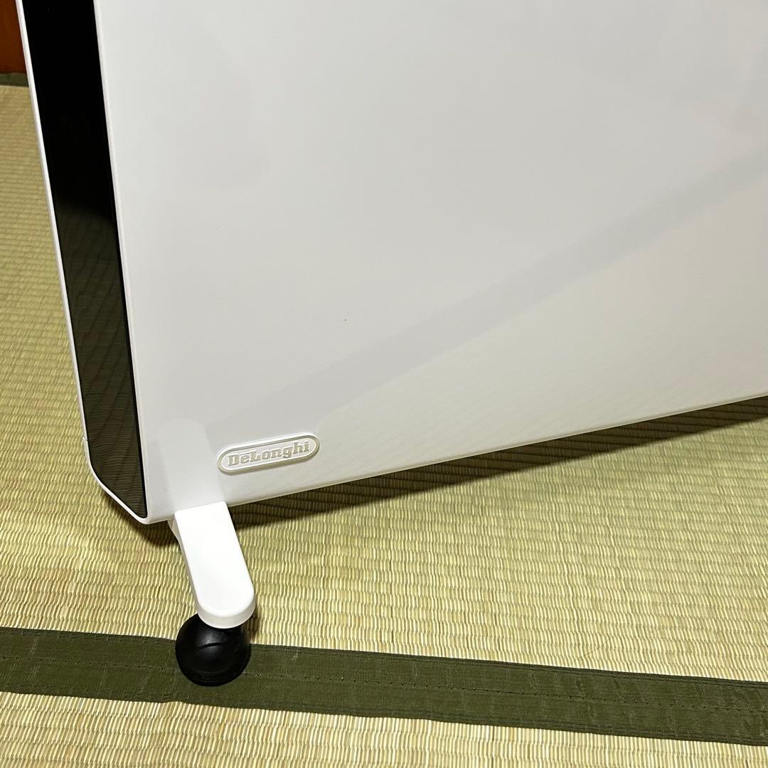 《美品》DeLonghi デロンギ　コンベクター　ヒーター　HXJ60L12