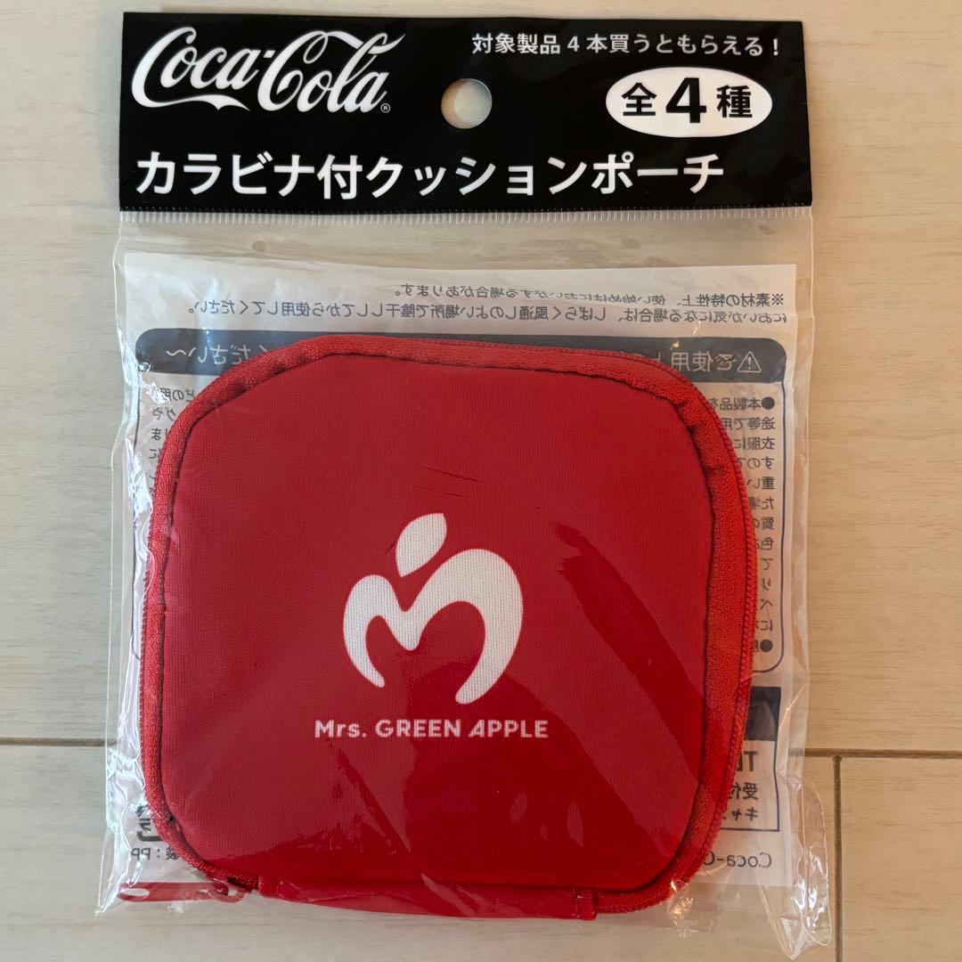 Mrs. GREEN APPLE ミセスグリーンアップル ポーチ レッド - メルカリ