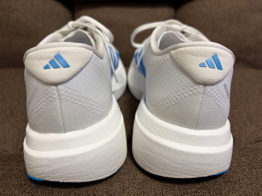 アディゼロ EVO SL WOVEN メンズ　26.0cm