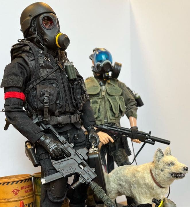 バイオハザードフィギュア 1/6 HUNK ハンク 死神 - メルカリ