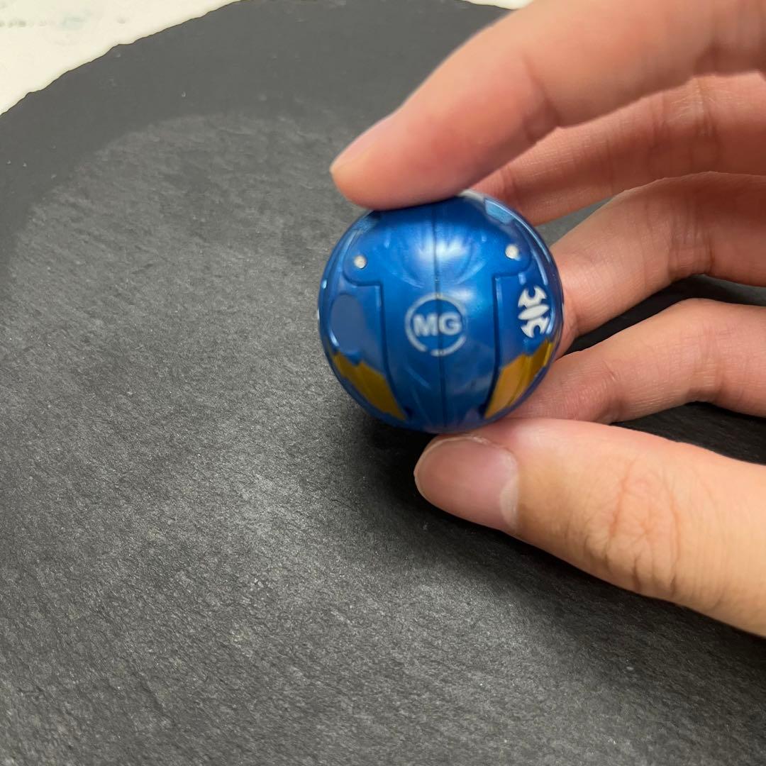 爆丸 爆テク グレンドラガオンGクリアメタルver 豹ジャガード 鯱