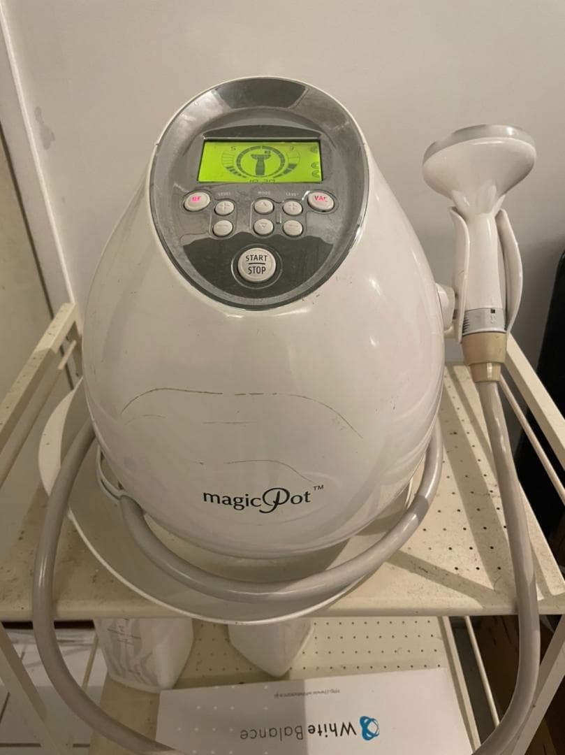 マジックポット】ラジオ波 LED クラッシュ吸引 - メルカリ