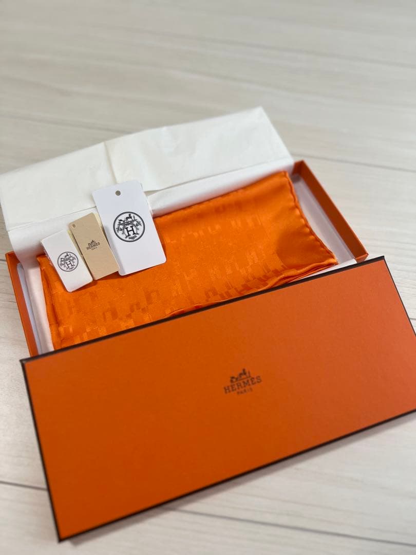 【くすのき資産総研】HERMES エルメスポケットチーフ くすのき資産総研様専用】HERMES エルメスポケットチーフ - メルカリ