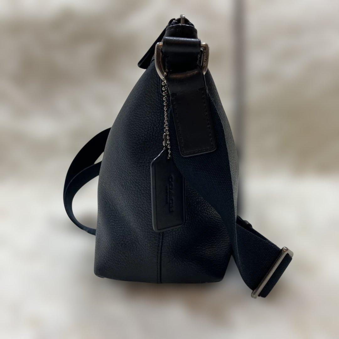 極美品 コーチ ショルダーバッグ サドルヘリテージ レザー