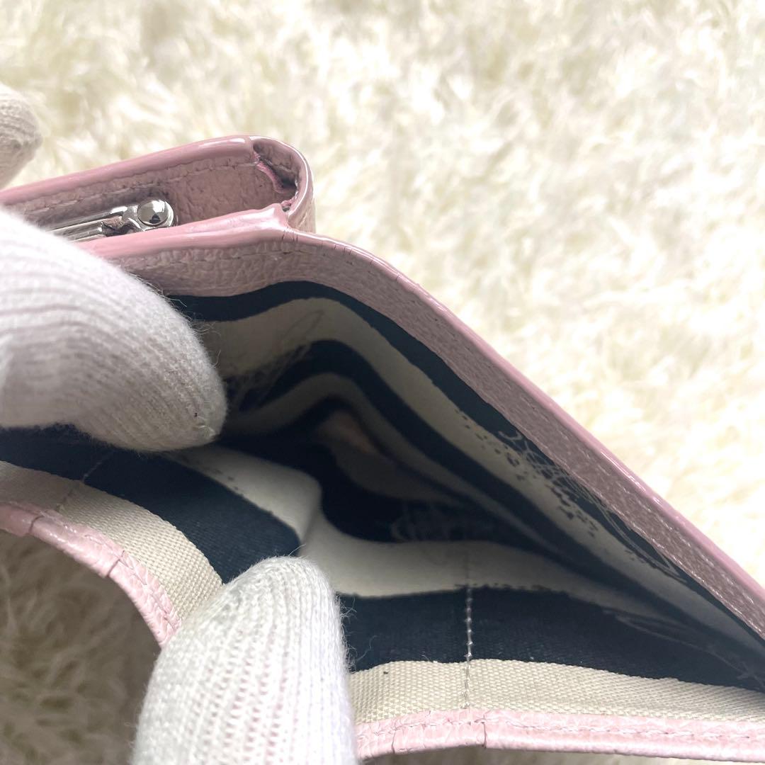 極美品 ヴィヴィアンウエストウッド 折り財布 がま口 EXCUTIVE ピンク