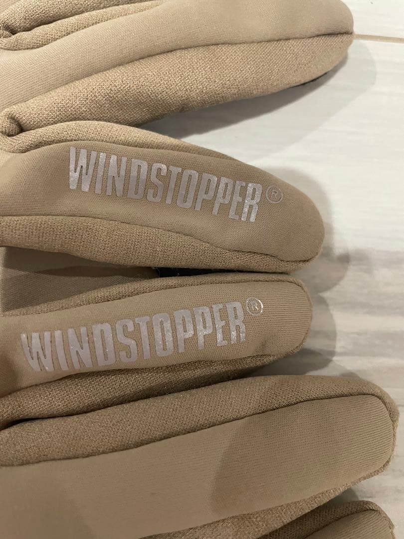 小物 Supreme WINDSTOPPER Zip Gloves \"Taupe\"