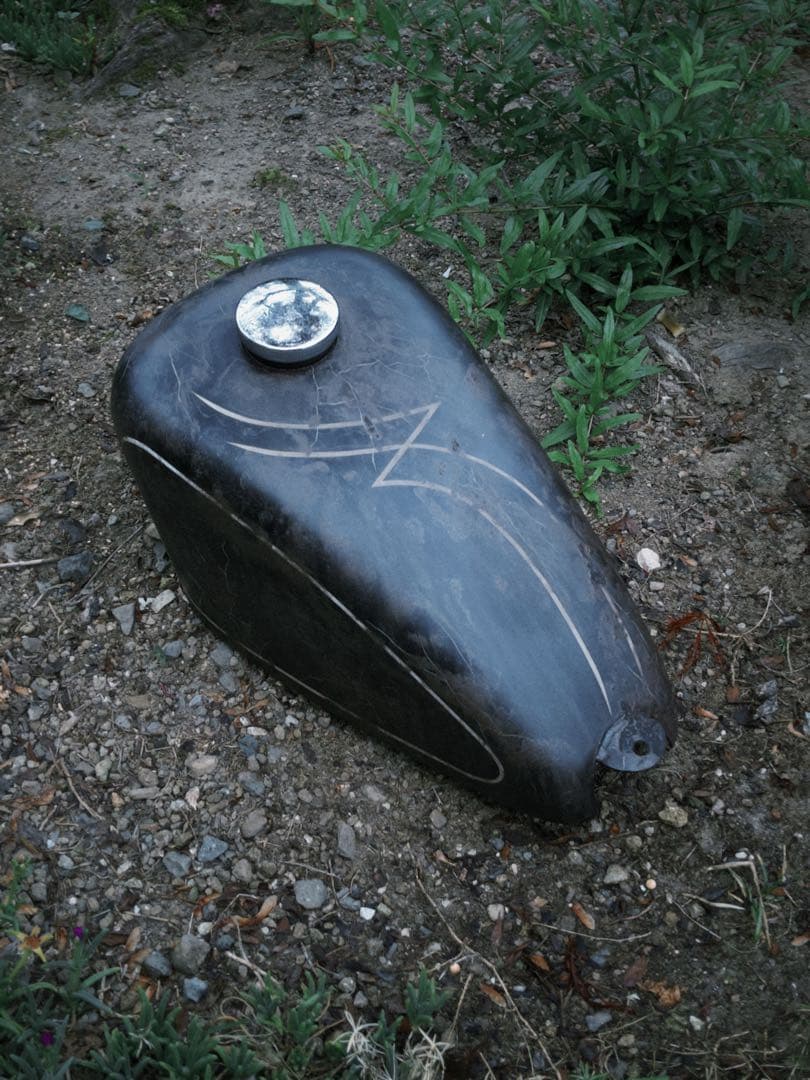 スポーツタンク　サバイバー風ペイント 楽天市場】EIGHT(才谷屋) エイト(サイタニヤ) タンクパッド／コールド