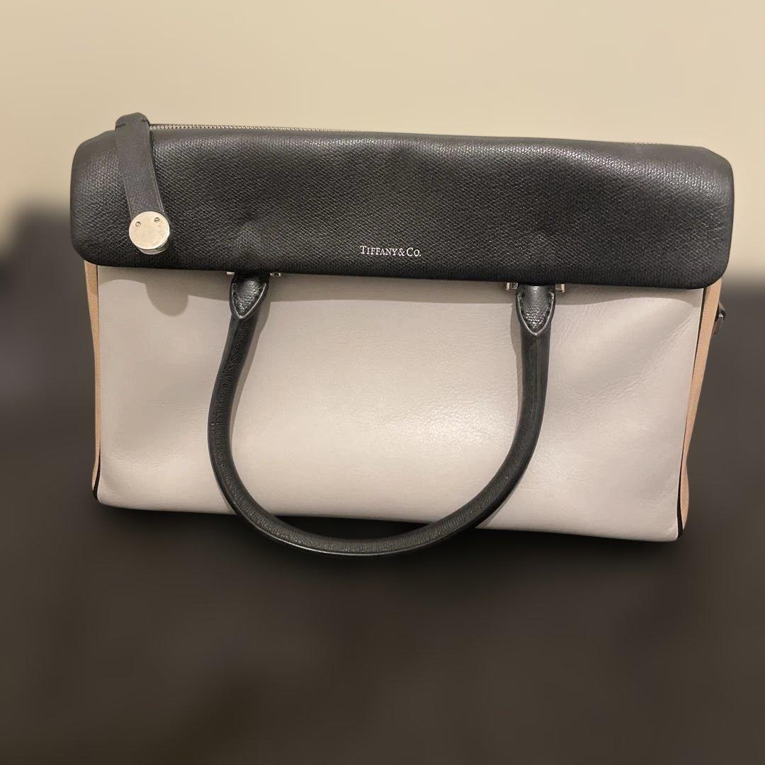Tiffany & Co. ハンドバッグ グレー ベージュ TIFFANY&Co.（ティファニー） TIFFANY & Co. ショルダーバッグ