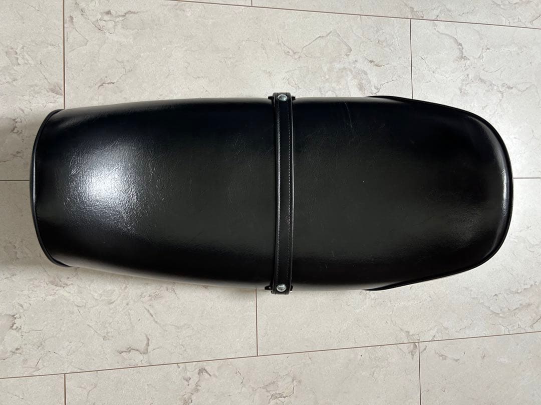 KZ1000 Z1 Z2 Z系 鞍シート バナナシート アンコ抜き - メルカリ