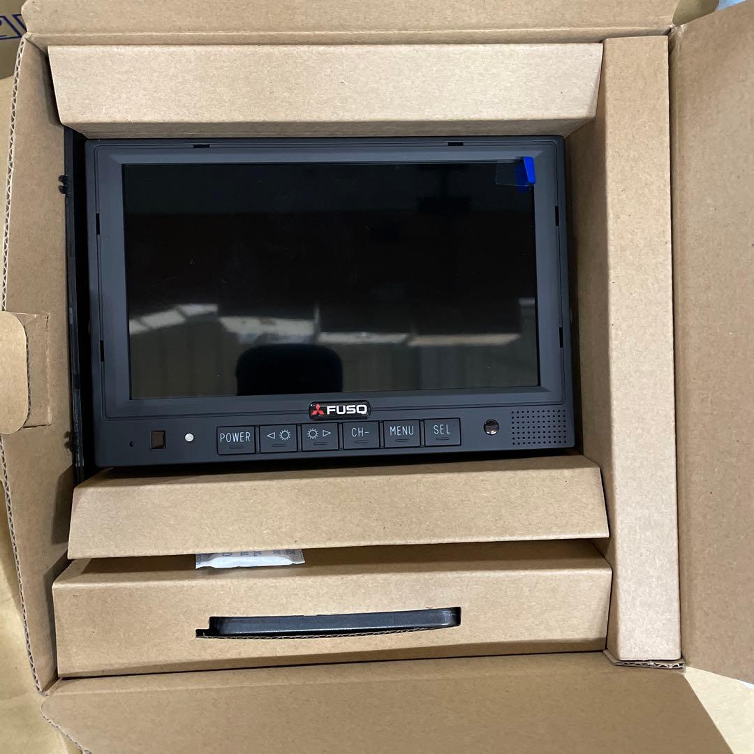 新車取外し品】三菱ふそう 純正バックモニター - メルカリ
