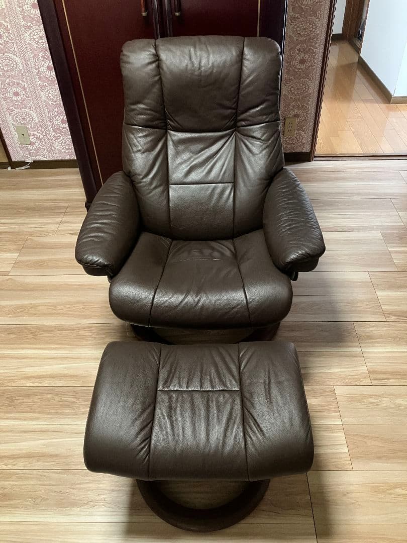 エコーネス・ストレスフリー　オットマン別配送 極美品】エコーネス ストレスレス オットマン 本革 ノルウェー製 単品