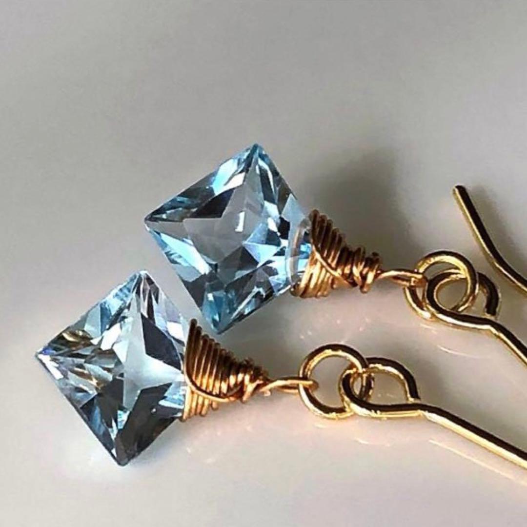 天然石☆宝石級ブルートパーズプリンセスのピアス14kgf - メルカリ