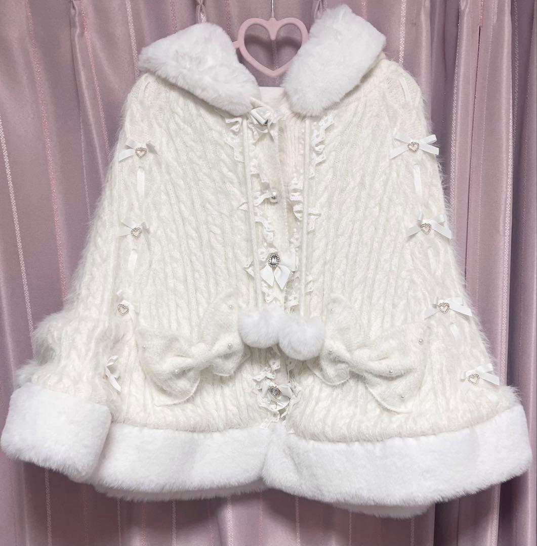 LIZLISA リズリサ ポンポンリボンニットファーポンチョ ホワイト