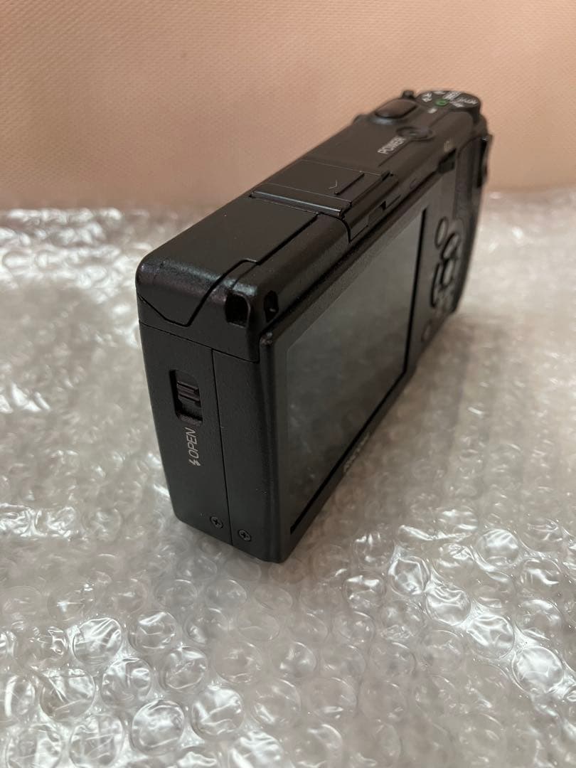 シャッター数1500回】RICOH GR DIGITAL II バッテリー2個 - メルカリ