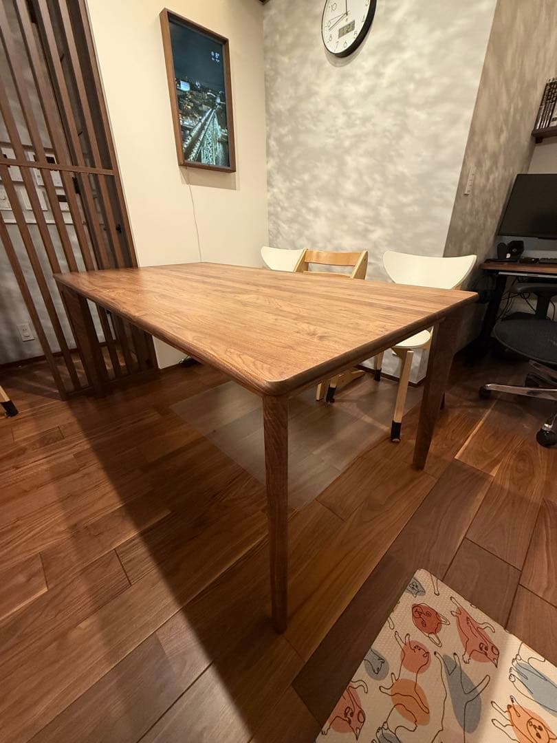 貞苅椅子　CNT01 ダイニングテーブル 国産 ウォールナット無垢　170x90 CNT01 ダイニングテーブル 国産 サイズオーダー可 ウォールナット無垢