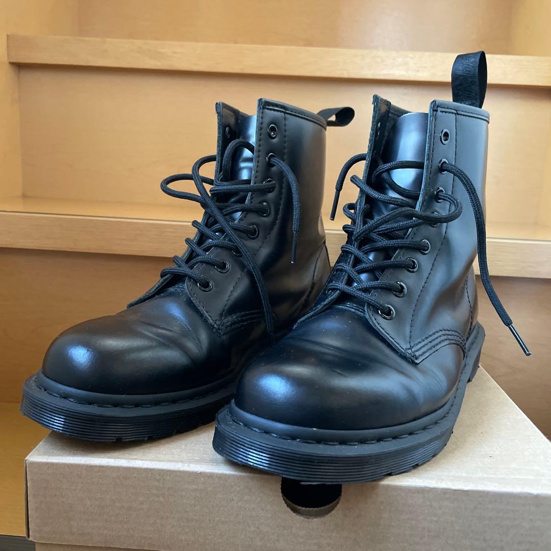 Dr.Martens MONO8ホールブーツ 1460 MONO 8ホールブーツ