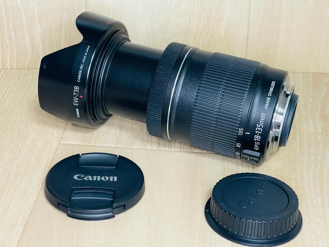 ★美品★ Canon EF-S 18-135mm F3.5-5.6 IS STM