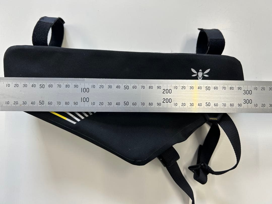 APIDURA フレームバック RACING FRAME PACK 2.4L