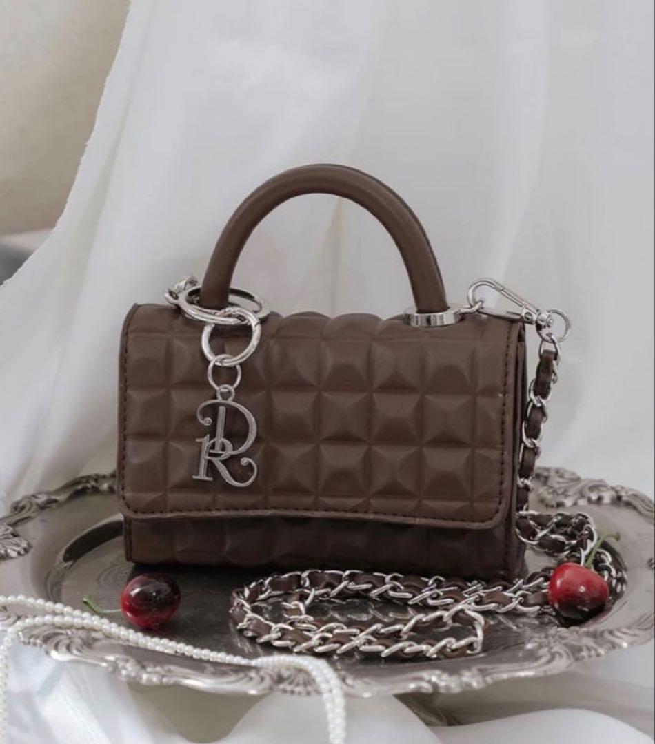 ダーリッチ darich DRチャームチョコレートハンドバッグ ブラウン darich ダーリッチ DRチャームチョコレートハンドバッグ ブラウン