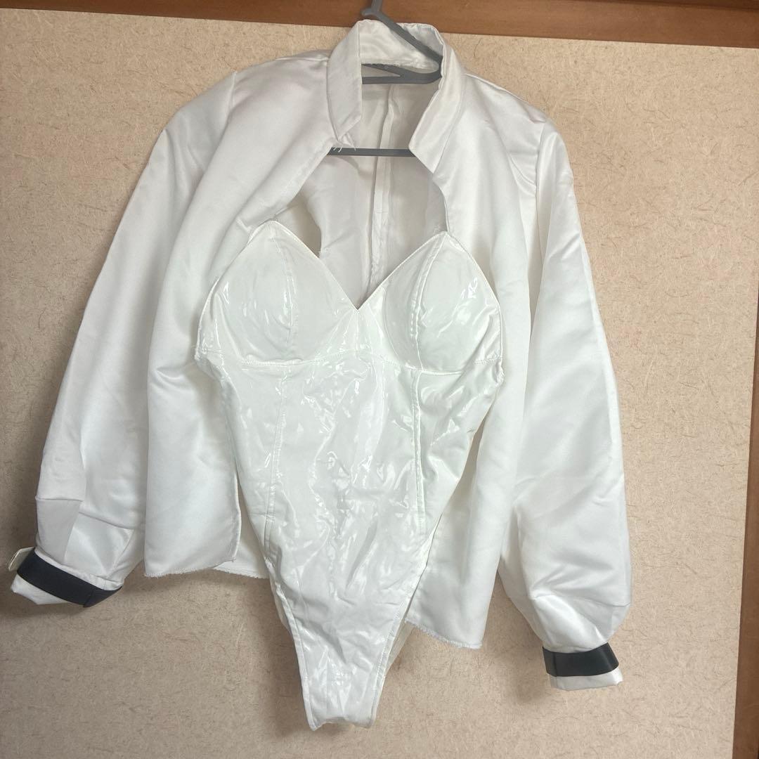 緋八マナ SCREAM TS 衣装