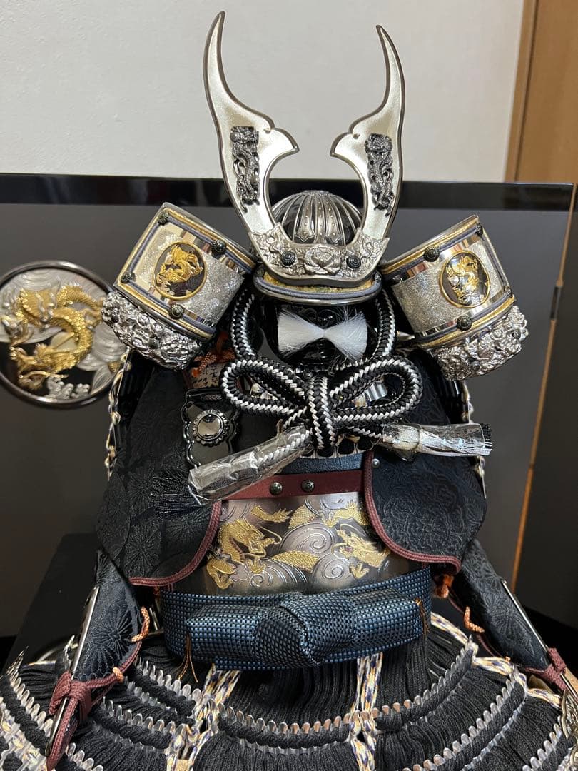 五月人形いぶし銀昇龍鎧飾り大和| Buyee日本代购服务| 于Mercari购物
