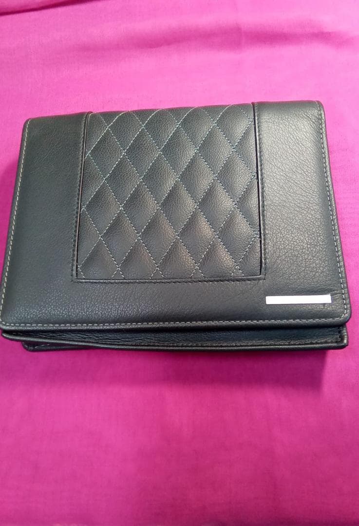 LAND CRUISER ランドクルーザー　純正　車検証ケース Yahoo!オークション -「ランクル 車検証ケース」の落札相場・落札価格